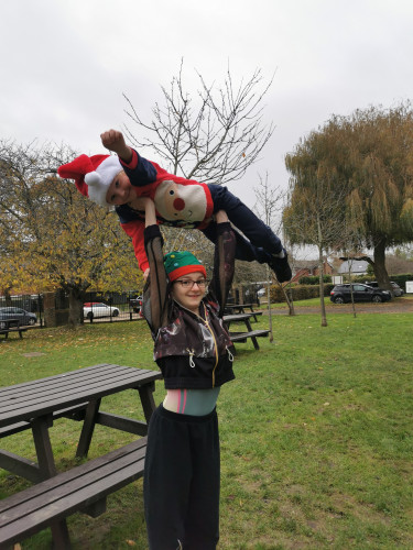 Mia And Charlie Xmas Pic