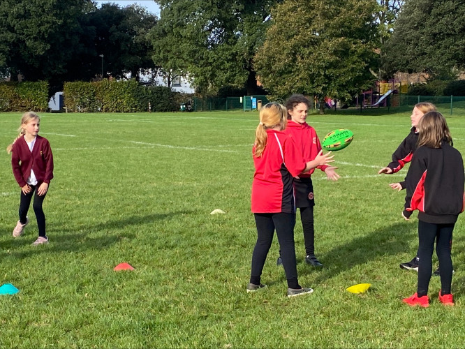 Year 5 6 Girls Rugby 3